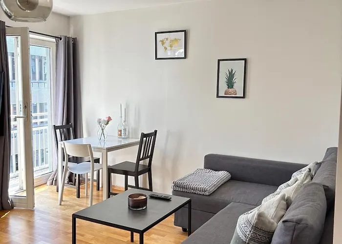 In The Middle Of Centre! Apartament *